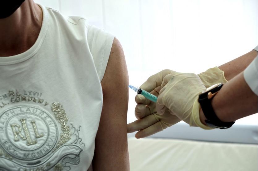 Фото Вакцинация противопоказана: кому нельзя делать прививку от коронавируса в октябре 2021 года 2